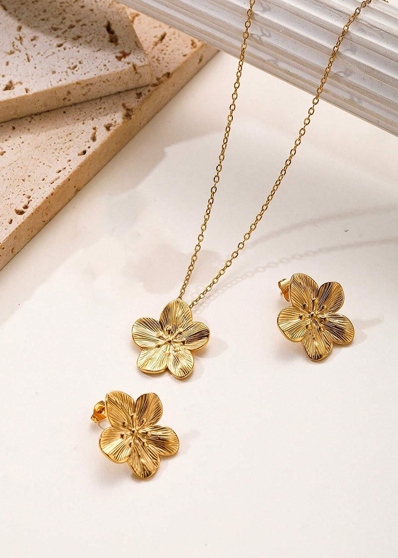 Hera 18K Gold Plated Flower Necklace