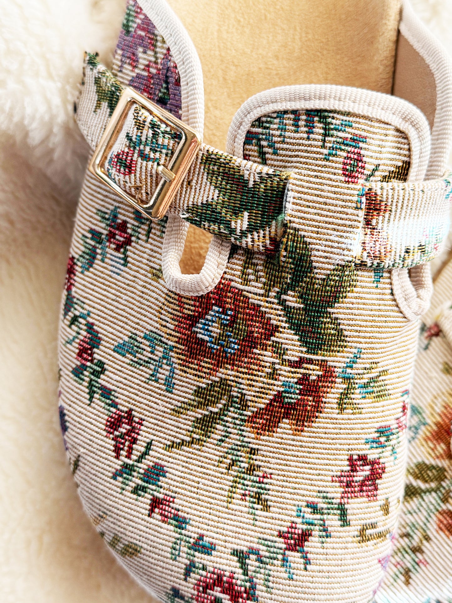 Annette Floral Jacquard Clogs