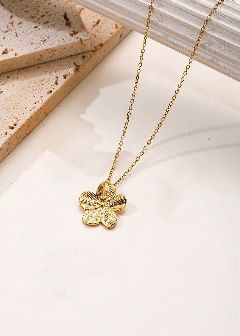 Hera 18K Gold Plated Flower Necklace