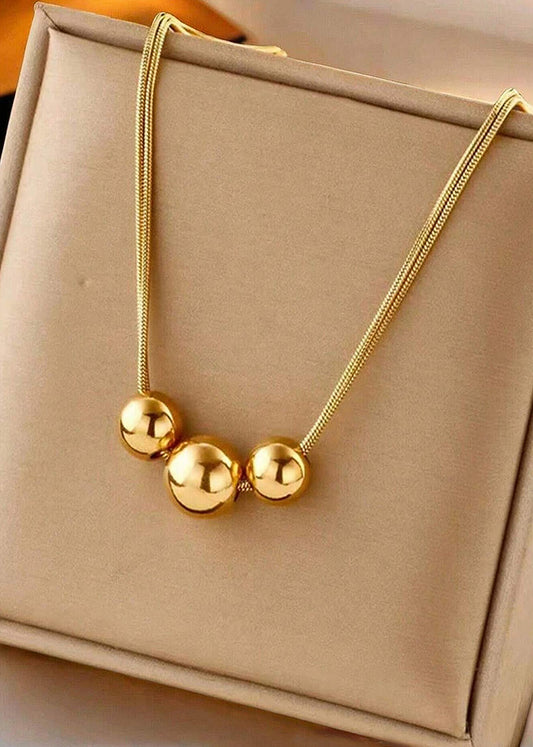 Gold Round Pendant Necklace