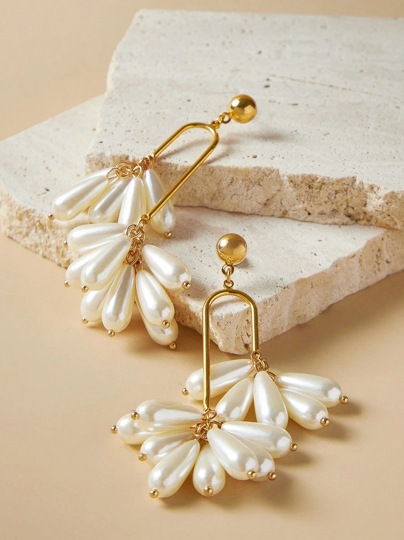 Tassle Drop Pearl Earrings