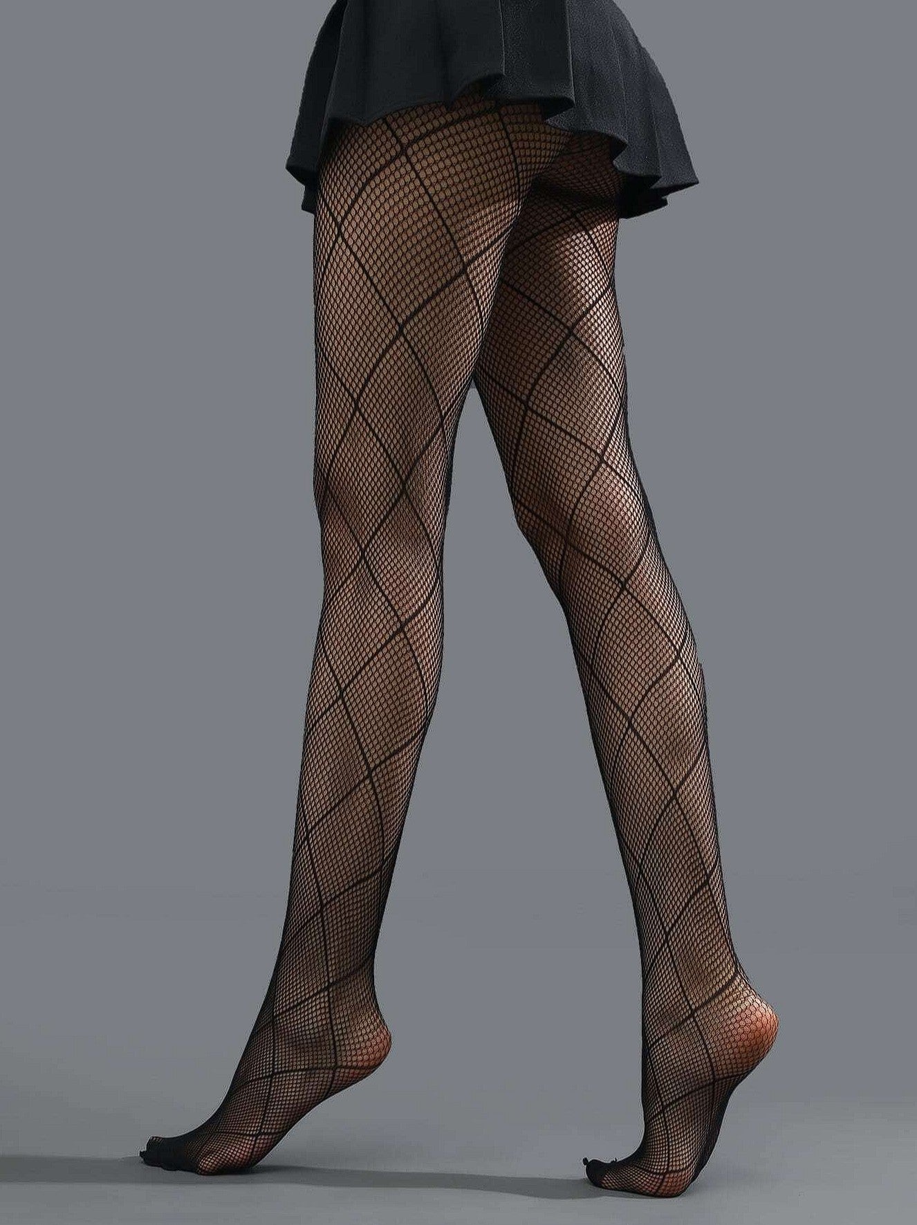 Diamond Fishnet Stocking